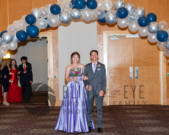 Prom Entry and Court (395 of 492)