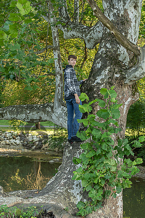 Nathan J Senior-105