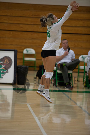 SF Volleyball Senior Night (208 of 211)