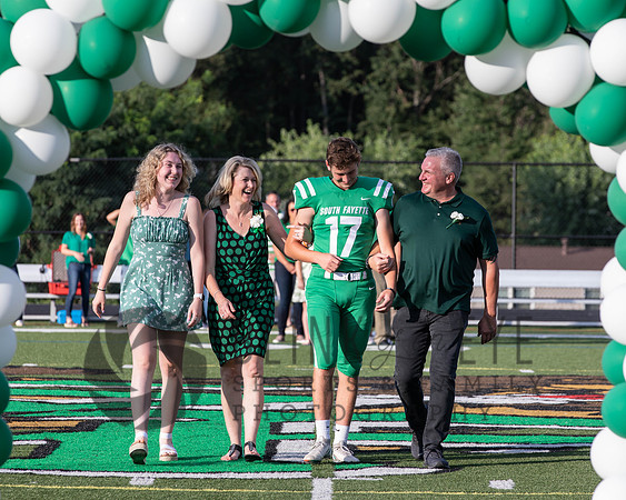 Football Seniors (12 of 81)