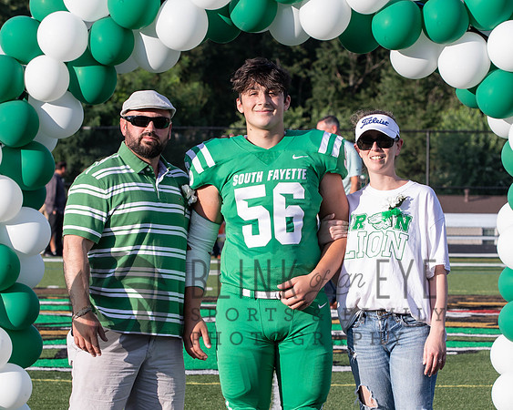Football Seniors (61 of 81)