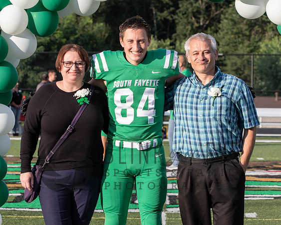 Football Seniors (70 of 81)