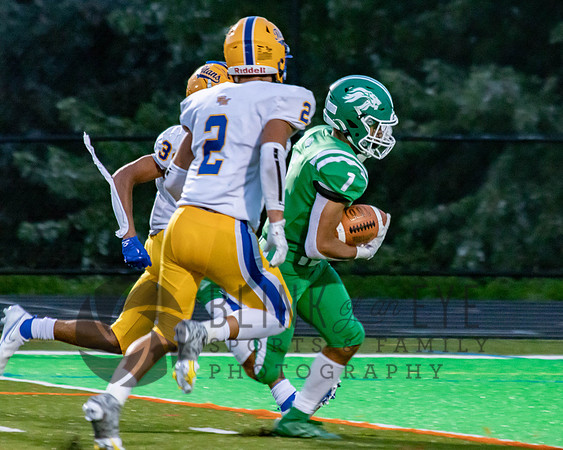 Game - First Half B (131 of 216)