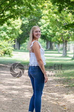 Reagan M Senior Portraits (13 of 171)