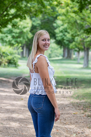 Reagan M Senior Portraits (14 of 171)