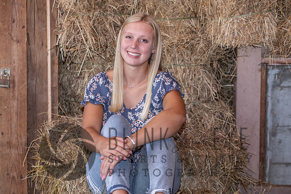 Reagan M Senior Portraits (39 of 171)