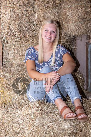Reagan M Senior Portraits (42 of 171)