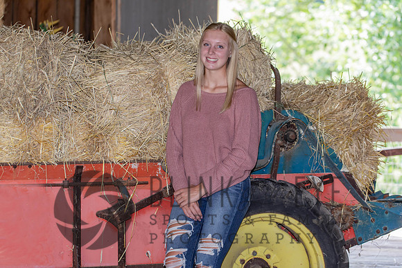 Reagan M Senior Portraits (77 of 171)