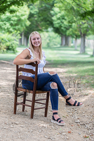 Reagan M Senior Portraits (150 of 171)
