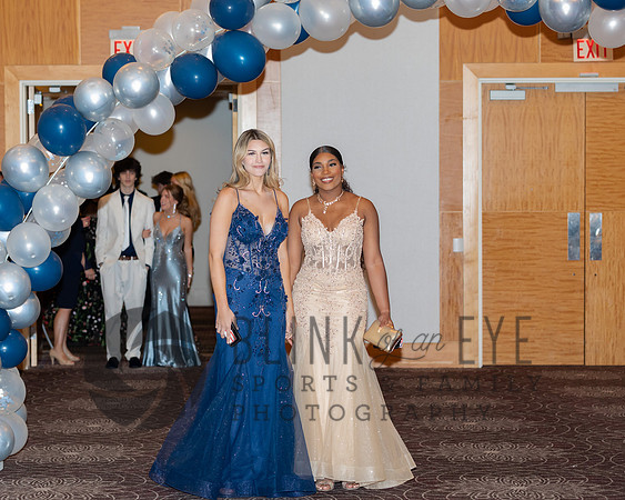 Prom Entry and Court (377 of 492)
