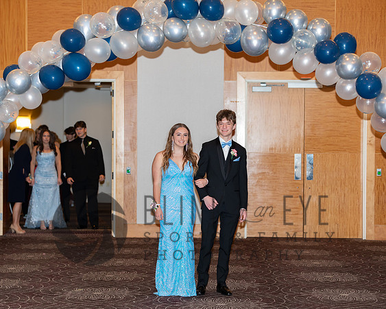 Prom Entry and Court (364 of 492)