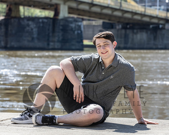 Aidan B Senior Portraits (64 of 208)