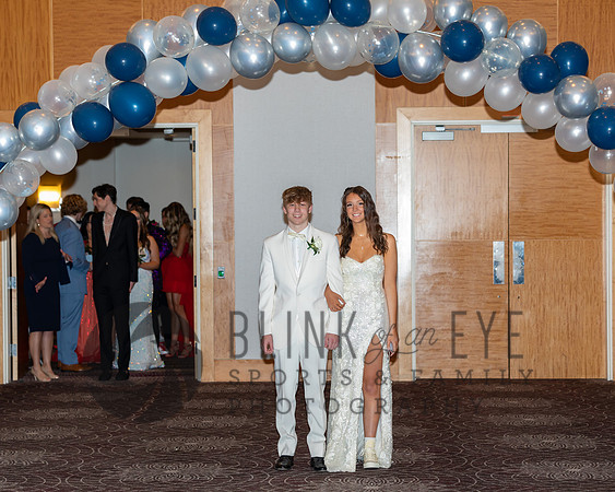 Prom Entry and Court (280 of 492)