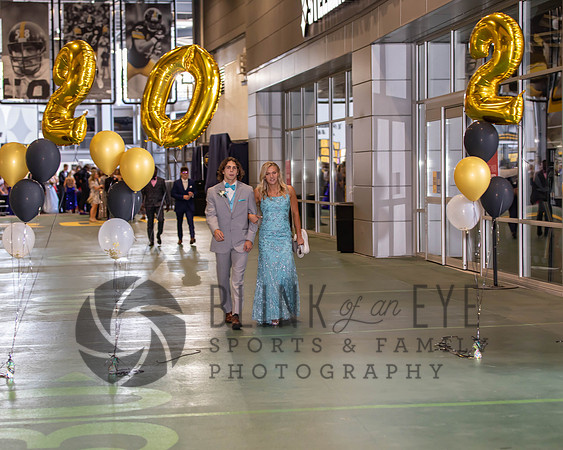 Prom Entrance (4 of 240)