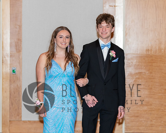 Prom Entry and Court (366 of 492)