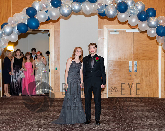 Prom Entry and Court (358 of 492)