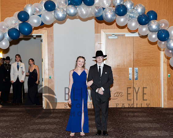 Prom Entry and Court (401 of 492)